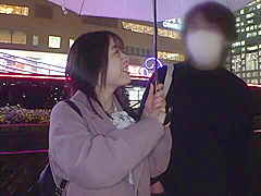 Hカップのムッチリ美女が複数の勃起チンポを手コキフェラしまくり寝取られ乱交セックス